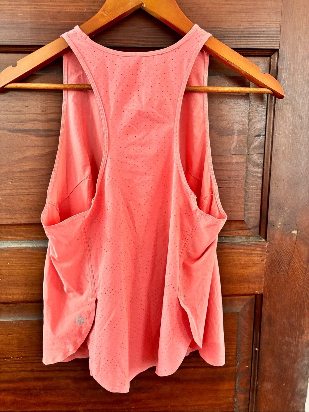 Lululemon Lightweight Stretch Running Tank Top in Raspberry Cream Reflective - Picture 3 of 10